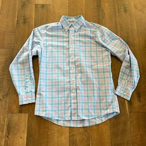 Traveler Collection Traditional Fit Button-Down Collar Dress Shirt